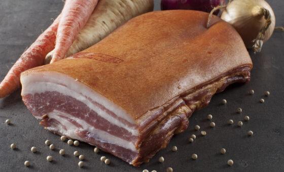 Tørsaltet bacon