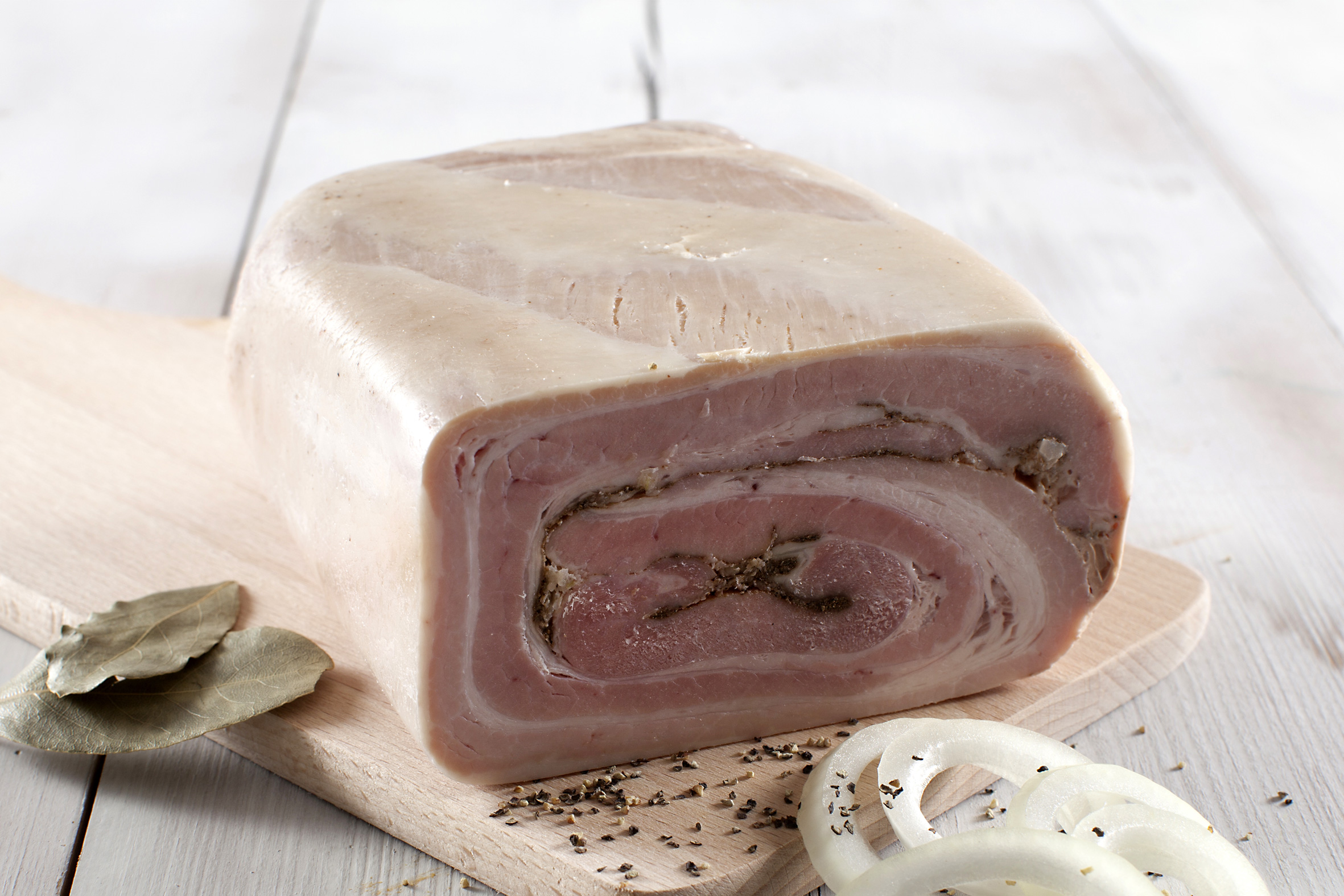 Alm. kogt rullepølse